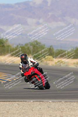 media/Sep-25-2023-Moto Forza (Mon) [[81ffa65e0a]]/B-C Group/Session 2 (Turn 7)/